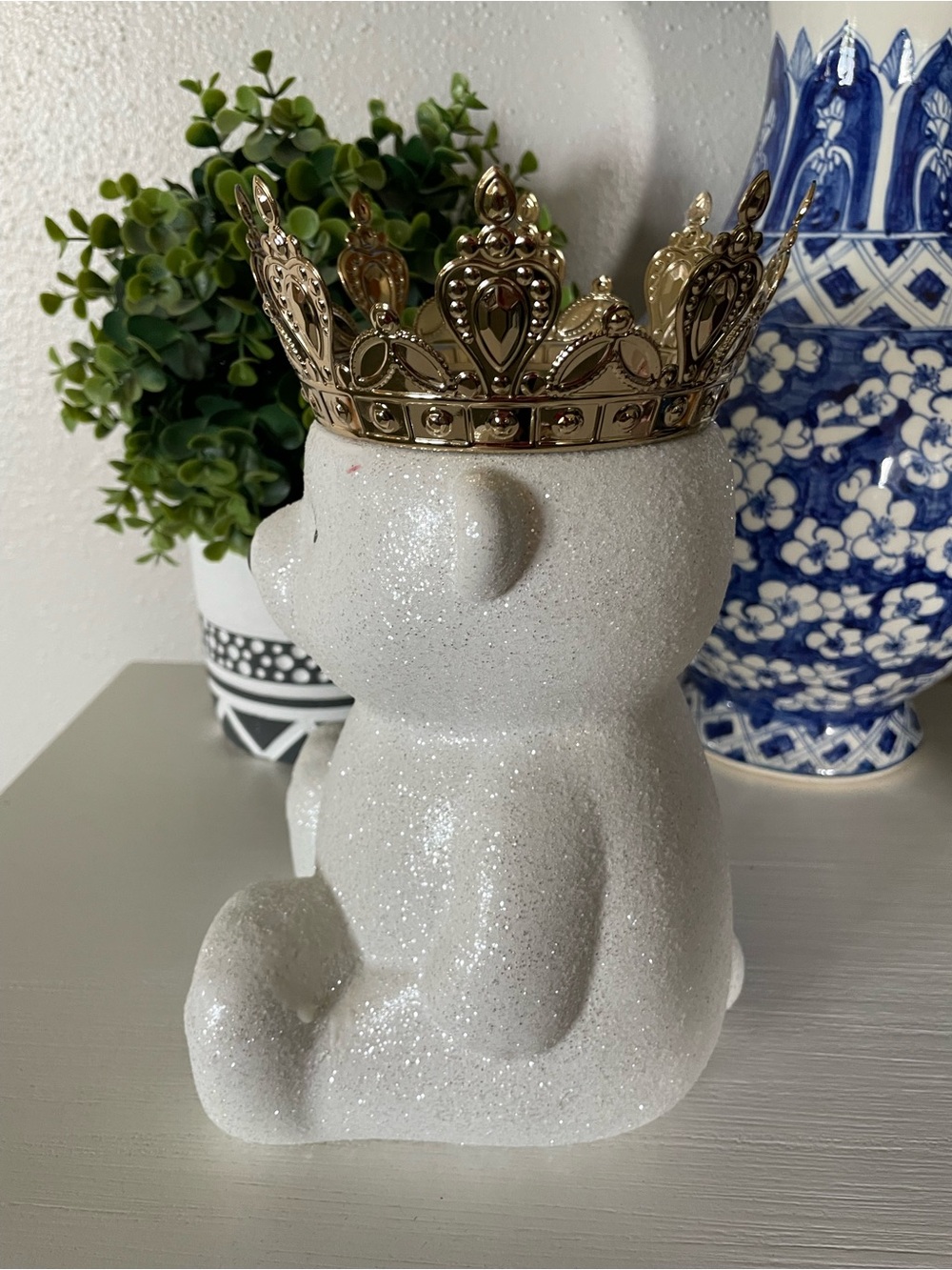 Bath & Body Works Royal Polar Bear Glitter 3 Wick Candle Holder - Picture 4 of 7